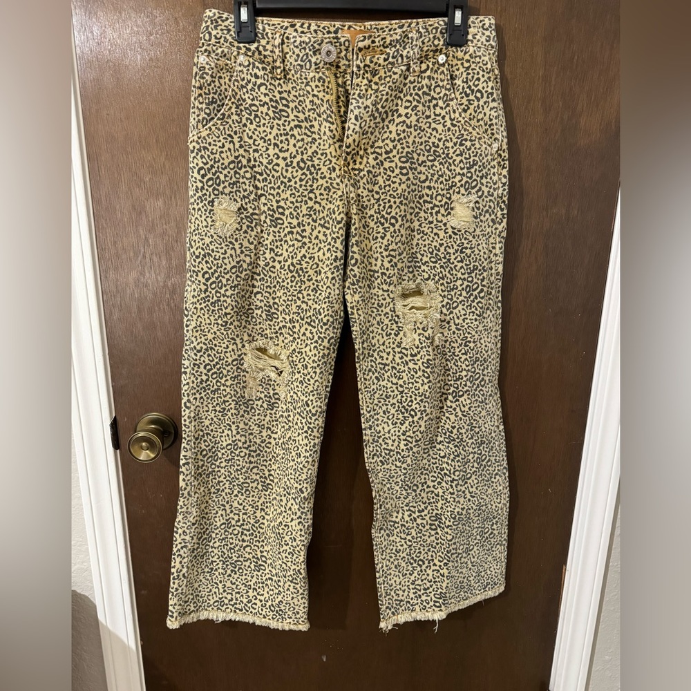 Women’s cheetah pants